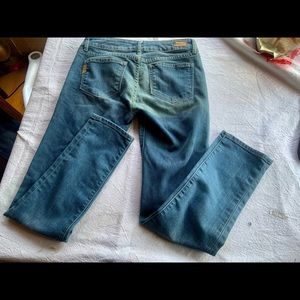PAIGE SKYLINE STRAIGHT LEG BLUE JEANS
